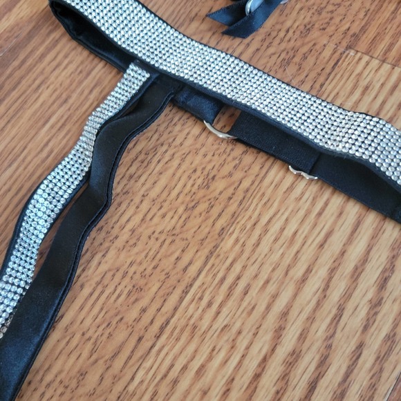 Victoria's secret shine strap garter - Picture 4 of 5